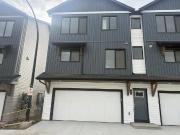 INSENTIVE! New Brand New ready townhouse in Secord...