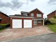 Brandwood, Oldham, 6 Bedroom Detached
