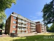 Branksome Wood Road, Bournemouth, 2 Bedroom Apartment