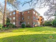 Branksome Wood Road, Poole, 2 Bedroom Apartment