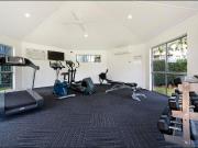 BREAK LEASE Across the Road from the Beach