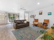 Break Lease: Duplex With Spacious Wraparound Garden in...