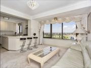 Breakfast with the Birds!