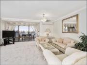 Breakfast with the Birds!