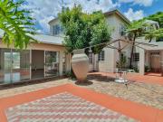 breathtaking renovated home in kensington