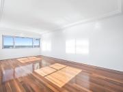 BREATHTAKING UNINTERRUPTED RIVER VIEWS [Unfurnished]