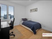Breathtaking views, excellent living proportions & dream...