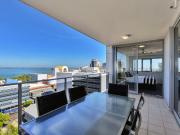 Breathtaking Views Stylish 11th Floor Apartment in...