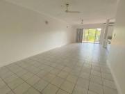 BREEZY 2 BEDROOM UNIT!