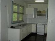 BREEZY HIGH RISE 3 BED HOME WITH PARK VIEWS