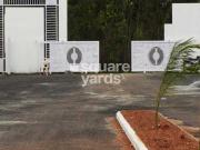 Bren Zahara 3 Bedroom 1800 Sq. Ft. Apartment in Off...
