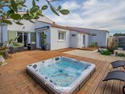 BREUILLET CENTRE MAISON DE CHARME DE PLAIN PIED...