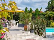 Breuillet Villa Avec Piscine Et Belle Vue Degagee 118m²...