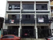 Brgy.San Isidro Quezon City For Sale 3 Storey Townhouse...
