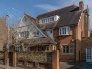 Briar Walk, Putney, 7 Bedroom House