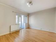 Bridge Lane, Temple Fortune, NW11