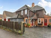 Bridge Road, Aldershot, 3 Bedroom Detached