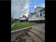 Bridgnorth Road, Wolverhampton WV6, 4 bed bungalow to...