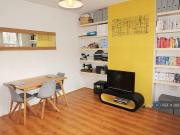 Bridlington House, London, SW11 1 bed flat to rent...