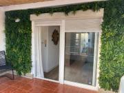 Bright 14m2 double bedroom in Alicante city center