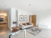 Bright 1‑Bedroom Flat in NW1 3DS — Bills Includ