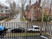 Bright 1Bdrm/Deck/Fire Place on Bedford Rd April 1st