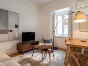 Bright 2 bedroom Apartment in Lapa