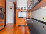 BRIGHT 2 BEDROOM APT 100M FROM AV. LIBERDADE