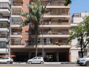 Bright 2 Main Rooms Flowers