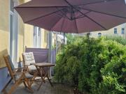 Bright 2 Room Apartment with Terrace & Garden –...