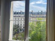 Bright 2 Room flat, recently renovated, with double bed...