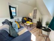 Bright 2B2B next to Paddington