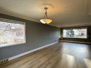 Bright 3 bed home with new LVP floors, fresh paint...