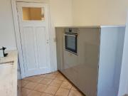 Bright 3 room flat with stucco ceilings and balcony,...