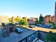 Bright 4 Bed Flat in Clapton, E5