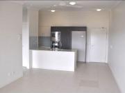 Bright & Airy 1 Bedroom Unit