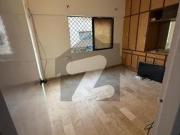 Bright & Airy 3 Bedroom Apartment Great Neighborhood...