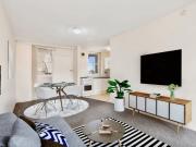 Bright Airy Apartment