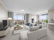 Bright & Airy with Water & Harbour Bridge Views