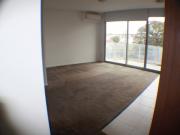BRIGHT AND BIGGEST 1 BEDROOM IN FOOTSCRAY