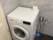 Bright and fully furnished 2 bedroom apartment in...