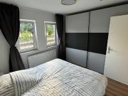 Bright and Fully Renovated 1 Bedroom Apartment in Prime...