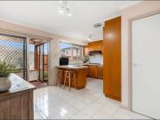 Bright and inviting 2 Bedroom Home