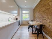 Bright and lovely apartment near Ostkreuz Rummelsburger...