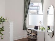 Bright and modern 2 bedroom apartment in the Holborn...