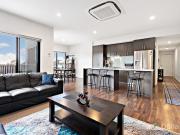 Bright and Modern Apartment in Prime Epping Location