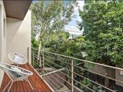 Bright and modern city edge living in an oasis of seclusion