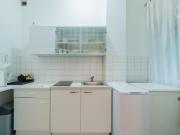 Bright and quiet 2 room Altbau apartment with balcony to...