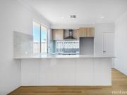 Bright and space in Madora Bay