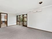 Bright and Spacious 2 Bedroom Unit in a Peaceful Garden...
